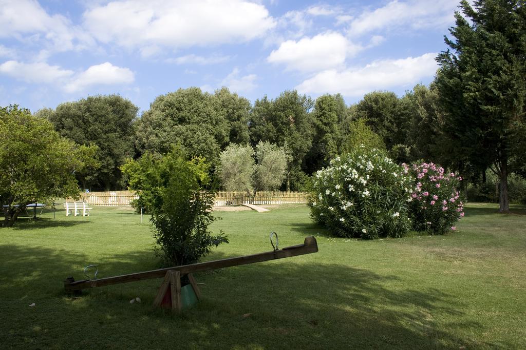 Agriturismo Eucaliptus 볼게리 외부 사진