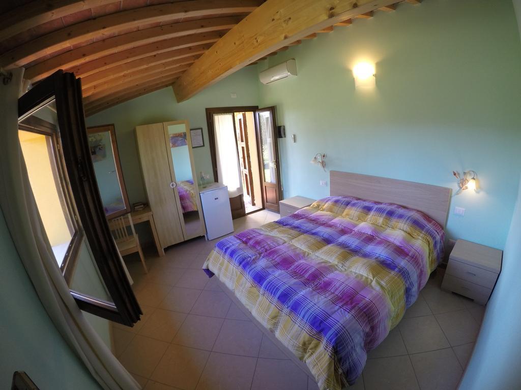 Agriturismo Eucaliptus 볼게리 외부 사진